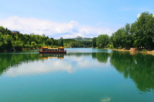 国庆长假第三天,万泉湖客流量持续增长